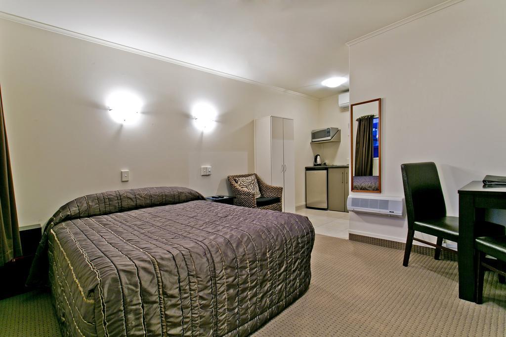 Ballinor Motor Inn Гамильтон Экстерьер фото