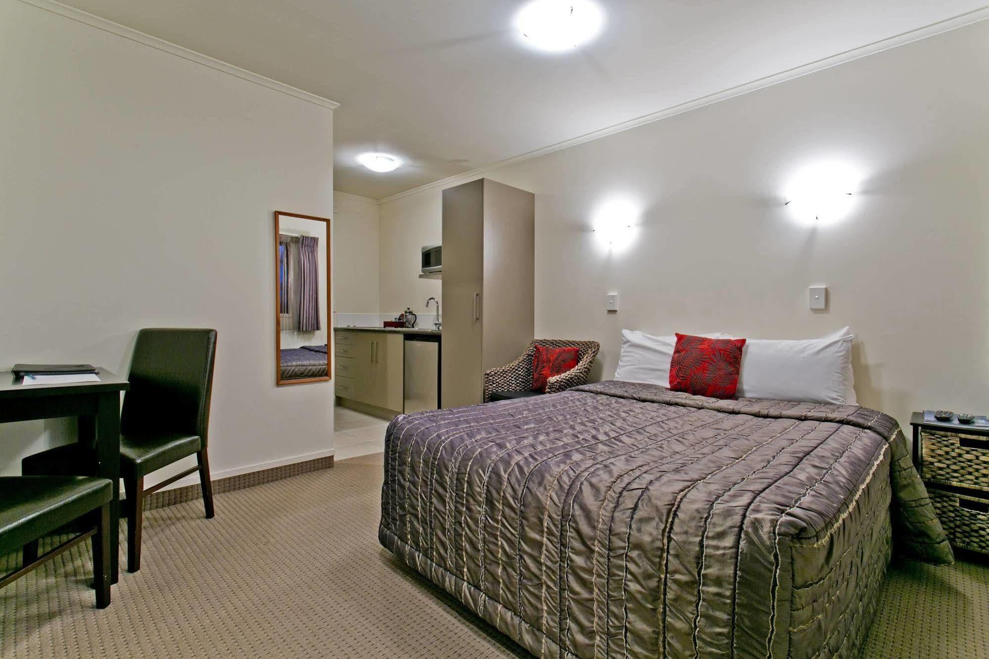 Ballinor Motor Inn Гамильтон Экстерьер фото
